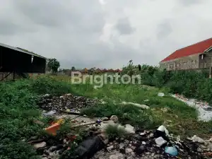 Operational-ready warehouse in Tabanan with large truck access and complete legal documentation.